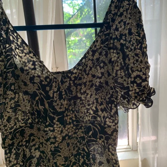 ba&sh Dress - Picture 2 of 3